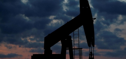 Petróleo tem maior valor em 3 anos e derruba bolsas