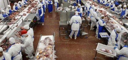 Suspensão de compras pela China pode reduzir preço da carne no Brasil