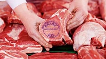 Acendeu a luz amarela; Indústria de carne avalia que 2022 será desafiador