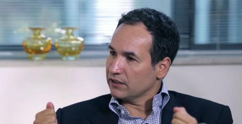 Demanda por combustíveis fósseis mostra fragilidade das energias renováveis 