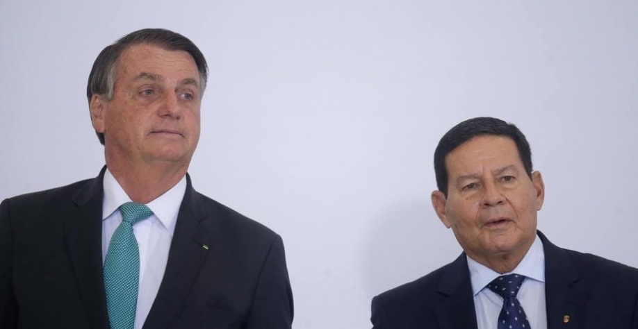 Bolsonaro deixa Mourão fora da Cúpula do Clima em Glasgow