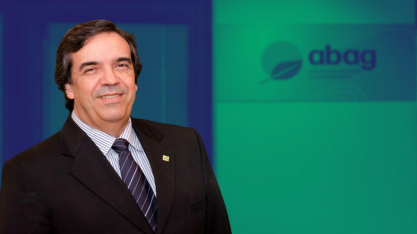 Caio Carvalho volta à presidência da ABAG