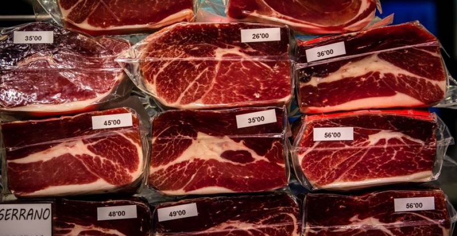 Supermercados europeus param de vender carne bovina do Brasil 
