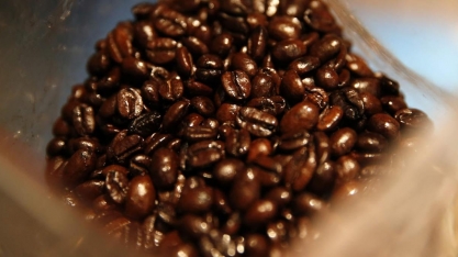 Café robusta atinge máxima em 10 anos na ICE; arábica ganha quase 3%