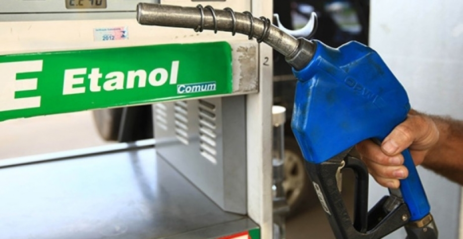  Etanol: Preço cai em 12 Estados na semana; média nacional sobe 0,14%