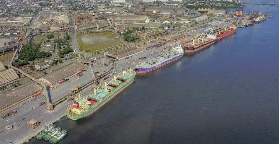 Portos do PR: Produtos do agro são 90% da receita com exportações em 2021