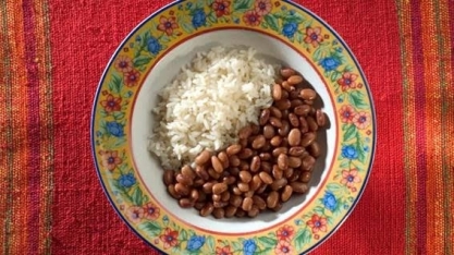 Governo corta imposto de importação de arroz, feijão e outros itens básicos