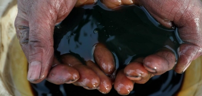 Preços do petróleo despencam cerca de 6% com pressão da China