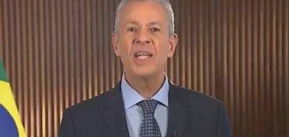 Bolsonaro troca comando do Ministério de Minas e Energia