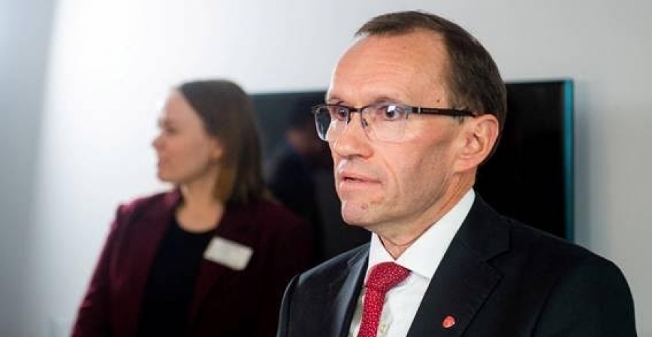 Legenda: “Se acontecer como as pesquisas mostram, e houver mudança (no governo) no Brasil, nós temos grandes esperanças em retomar bem rapidamente uma boa e ativa parceria”, afirmou Espen Barth Eide (Imagem: Fredrik Varfjell/NTB/via REUTERS)