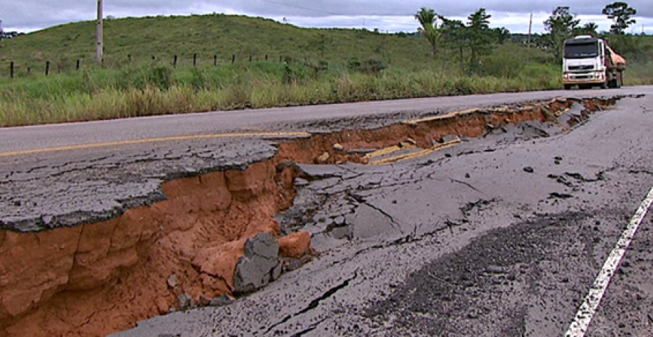 Rodovias precárias tiram competitividade dos grãos no Arco Norte
