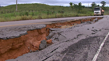 Rodovias precárias tiram competitividade dos grãos no Arco Norte