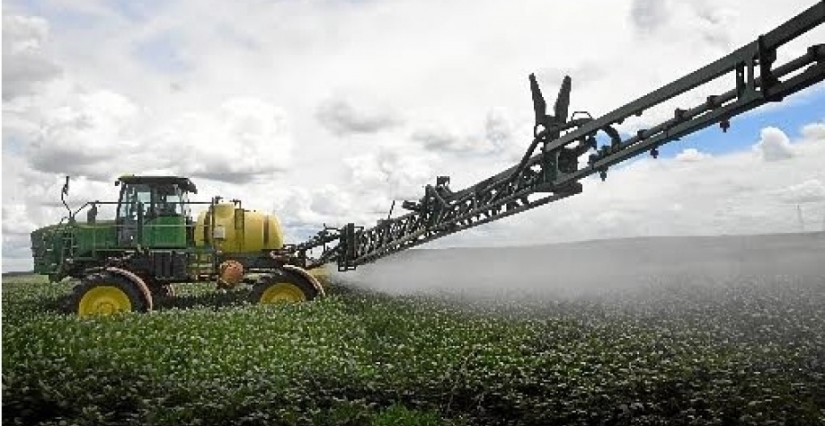 Alta dos preços faz importação crescer mais do que exportação no agro