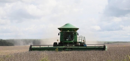 País já vendeu 74,3% da safra atual de soja e 15,7% da que será plantada