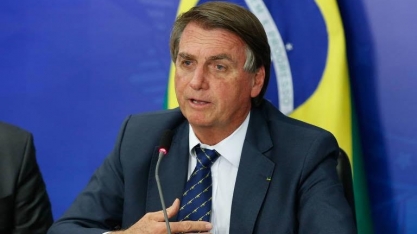 Acordo para comprar diesel da Rússia está quase certo, diz Bolsonaro