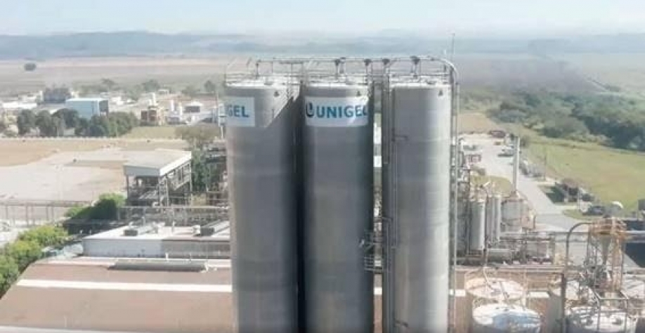 Legenda: A planta do combustível produzido a partir de energia elétrica renovável deve entrar em operação até o final de 2023 e será uma das maiores em operação do mundo, segundo a Unigel (Imagem: Site/ Unigel)