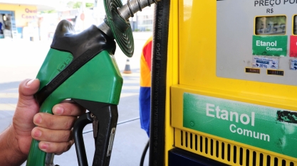 Etanol: Preço cai em 23 Estados na semana; média nacional recua 25,46%