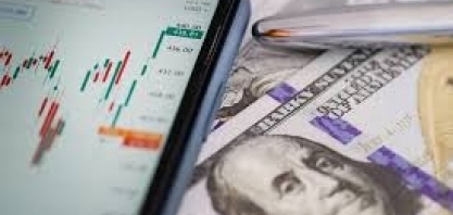 Ibovespa fecha em alta após eleição; Petrobras cai 8%; dólar a R$ 5,1659