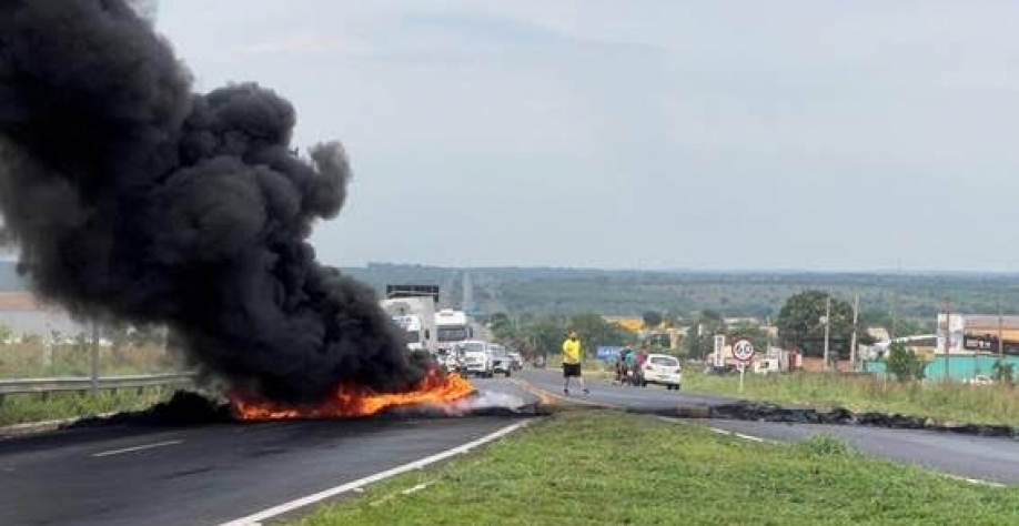 Os três primeiros dias de bloqueios foram os de maior impacto para a economia (Imagem: Reuters)