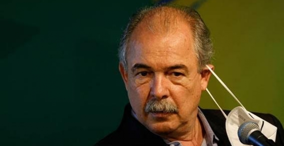 Coordenador técnico da transição de governo Aloizio Mercadante, em entrevista Brasília - Adriano Machado - 1.dez.2022 Reuters