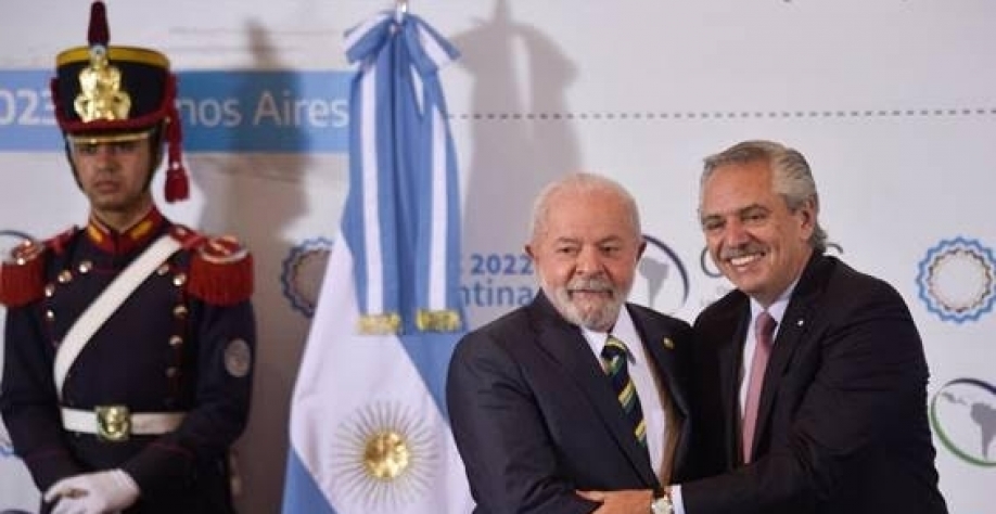 Presidente Lula, em encontro com o presidente da Argentina, Alberto Fernández. Foto: Gustavo Garello/AP