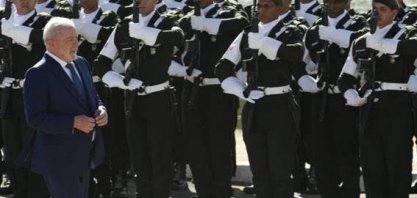 Lula não tem força para enfrentar questões militares agora, diz historiador