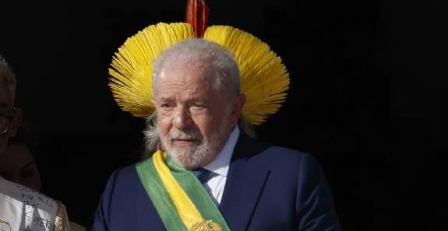 Para que dividir o ministério, se a política agrícola deve ser uma só?