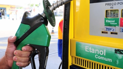 Etanol continua menos competitivo ante gasolina em todo o País