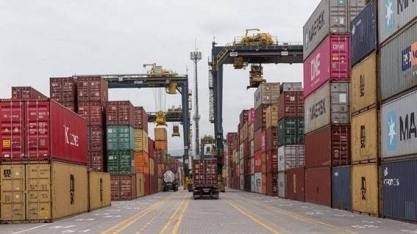 Brasil tem superávit comercial recorde de US$ 62,3 bi  em 2022