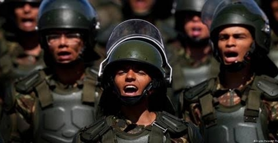 O 8 de Janeiro abriu chance de despolitizar Forças Armadas?