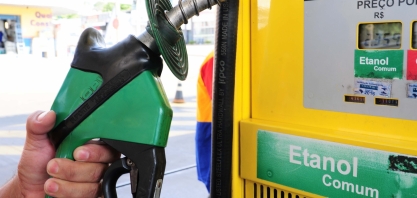Etanol cai em 17 Estados e na semana; média nacional recua 2,28%