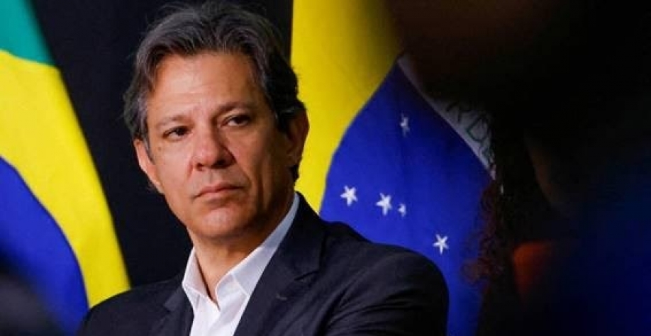 O ministro Fernando Haddad na cerimônia de posse da ministra do Planejamento, Simone Tebet - Adriano Machado - 5.jan.2023/Reuters