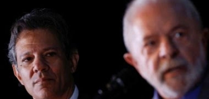 PT ataca propostas de Haddad para os combustíveis; Lula silencia