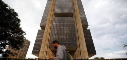 BC mantém Selic em 13,75% e alerta para piora das expectativas de inflação