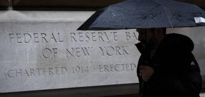 Está aberta a temporada de crise financeira mundial