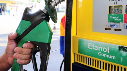 Preço do etanol sobe nas usinas após retomada de impostos federais