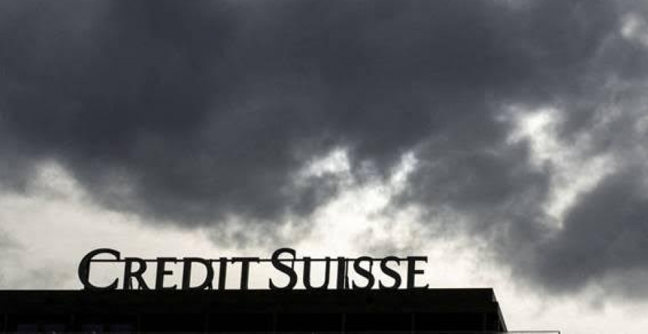 O segundo maior banco da Suíça está tentando se recuperar de uma série de escândalos que minaram a confiança de investidores e clientes. Foto Denis Balibouse/Reuters