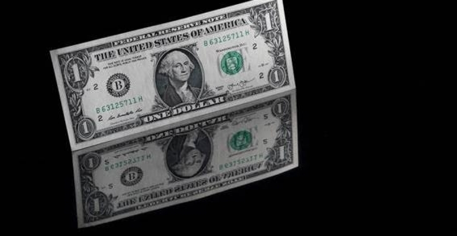 Dólar fechou a R$ 5 nesta terça-feira, menor patamar em relação ao real em 10 meses - Murad Sezer - 5.mar.2023/Reuters