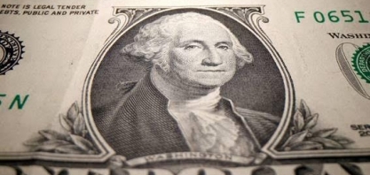 Bolsa fecha em queda e dólar fica abaixo de R$ 5,05