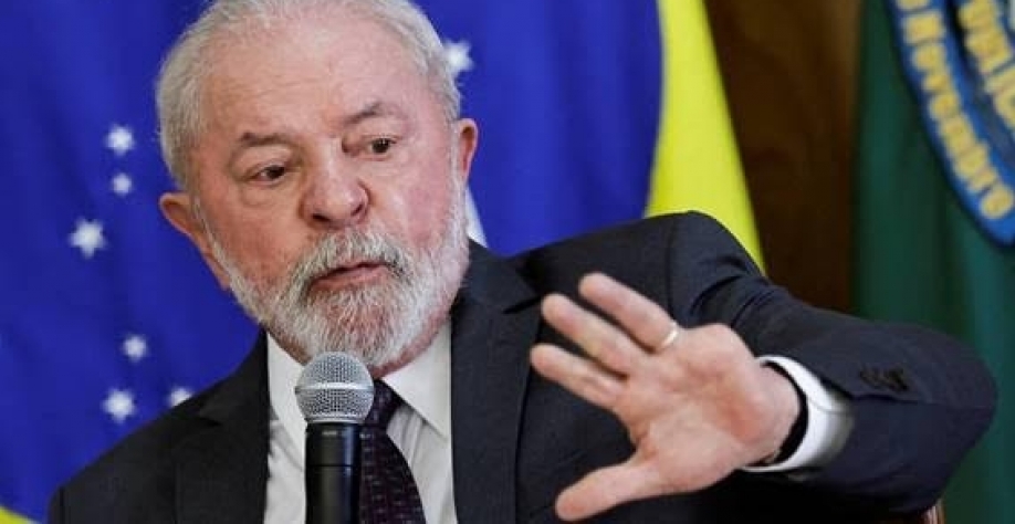 O presidente Luiz Inácio Lula da Silva durante café da manhã com jornalistas no Palácio do Planalto - Ueslei Marcelino - 6.abr.2023/Reuters