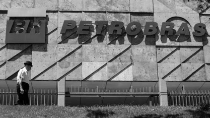 Grupos do governo Lula disputam poder sobre a Petrobras