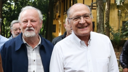 Alckmin condena invasões do MST em reunião com FPA: “Invadiu, desinvadiu!”       Geraldo Alckmin