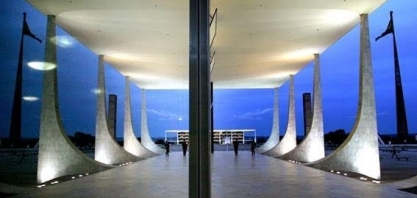 Ditadura real: Polícia do STF apaga direitos de cidadãos de direita