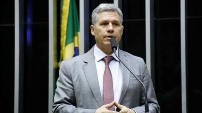 Governo vai lançar programa de reforma agrária este mês, diz ministro