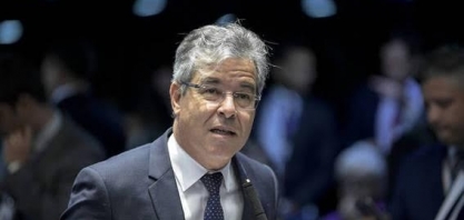 Justiça anula posse de Viana na Apex por não comprovar fluência em inglês