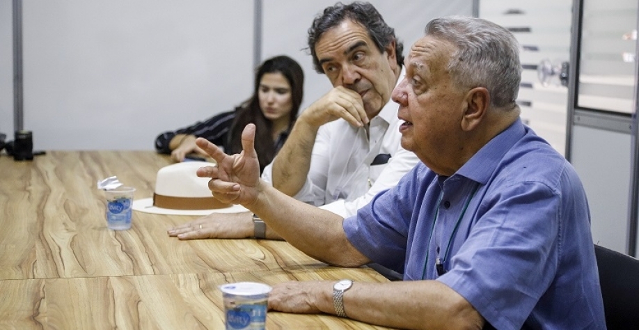 Roberto Rodrigues na TV Jovem Pan enaltece o agro e aponta para seu futuro