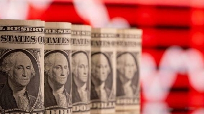 Bolsa tem alta impulsionada por ações da Vale; dólar cai a R$ 4,935