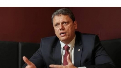 Tarcísio:‘É menos grave Bolsonaro na Agrishow do que líder do MST na China’