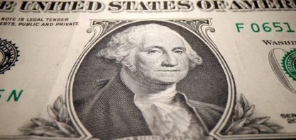 Dólar volta a R$ 5 após indicação de Galípolo ao BC; Bolsa fecha em alta