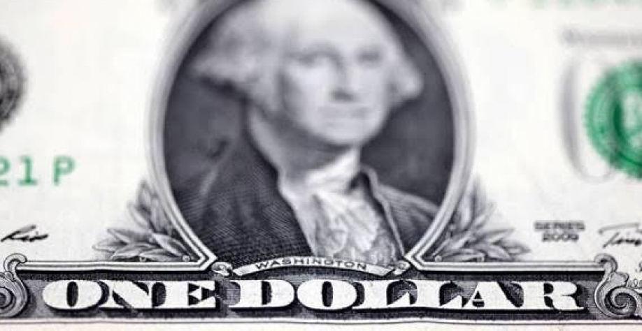 Dólar sobe e fecha em R$ 4,85; Ibovespa fecha em queda de 0,71%